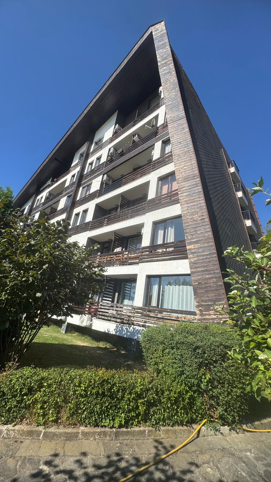 Angel Star Apartments
