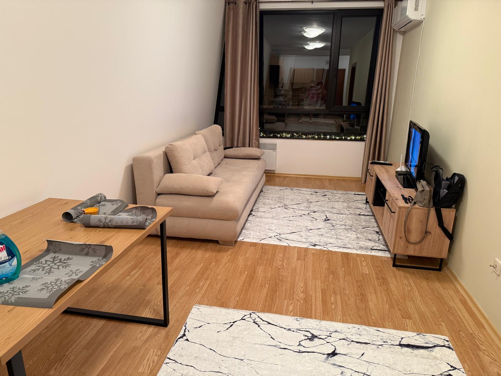 Deluxe Studio Apartment